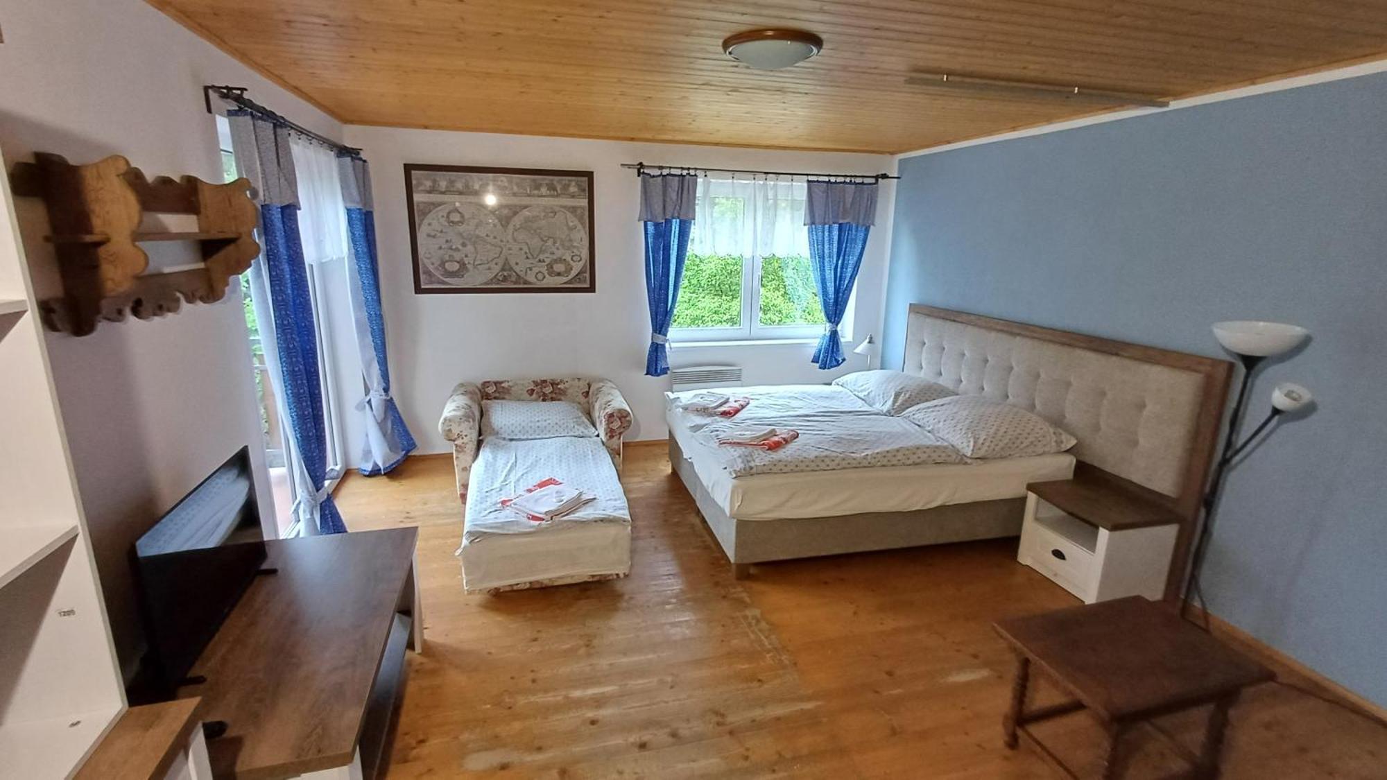 Penzion Slunecno Dobšín Exterior foto